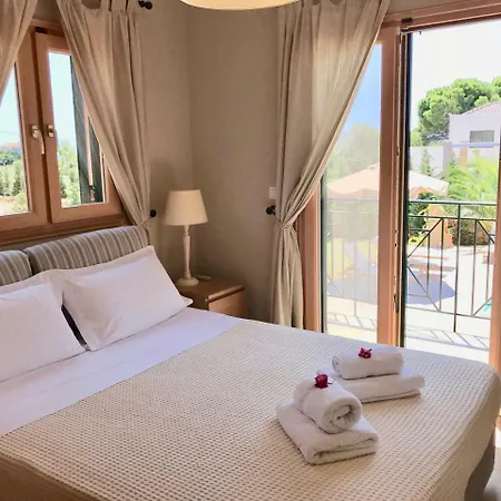 Holiday home Dolce East