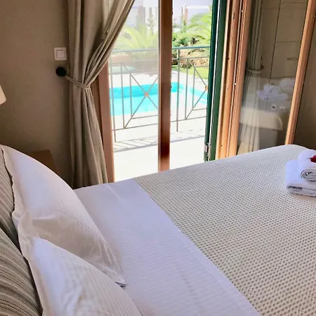 Dolce East Casa de Férias Svoronata